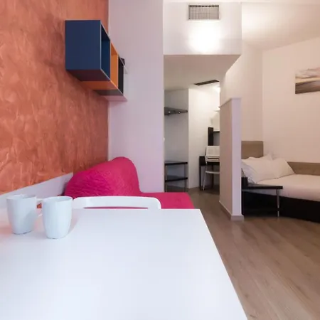 Italianway Easy - Copernico 63 Appartement *